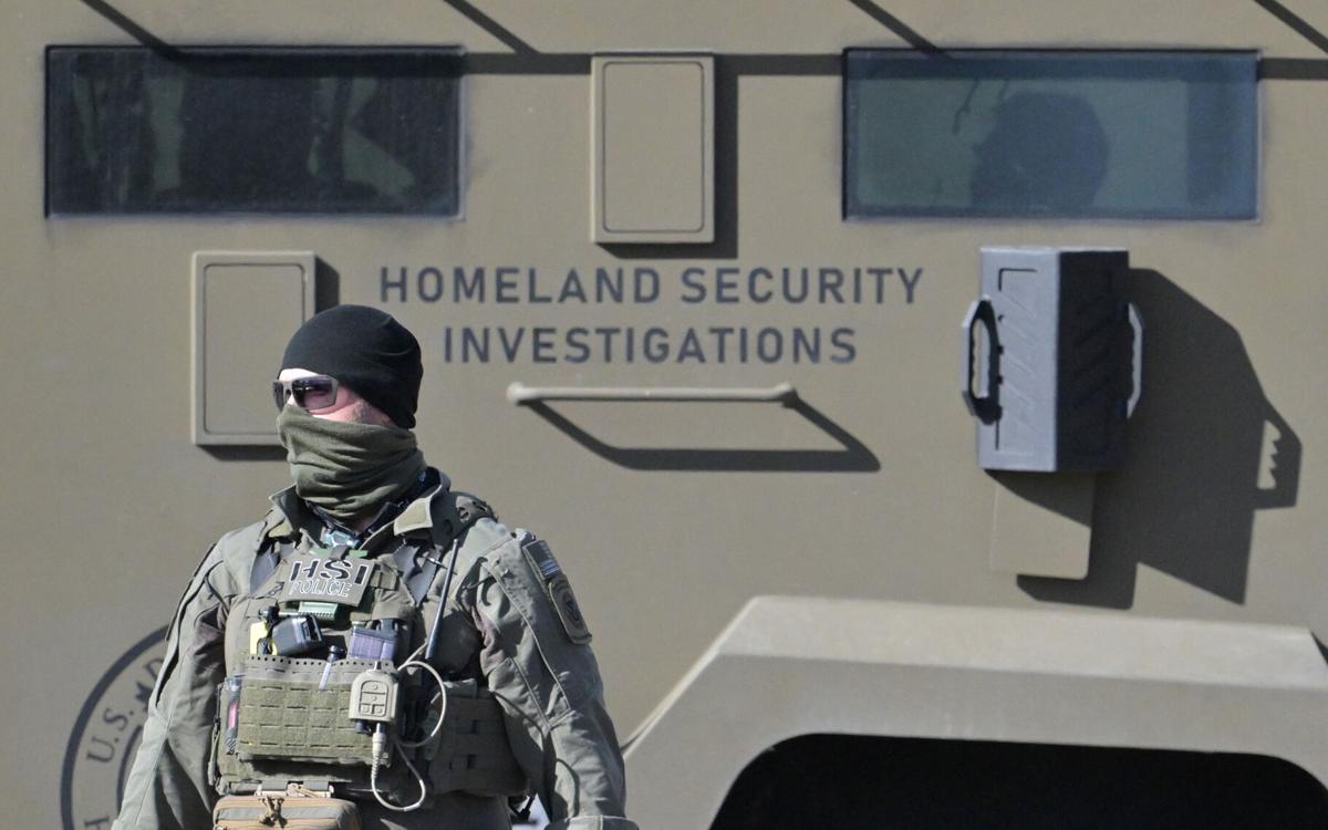 ICE officers mistook Colorado father for someone else, official says, but  arrested him and children anyway | Tribune | dailygazette.com