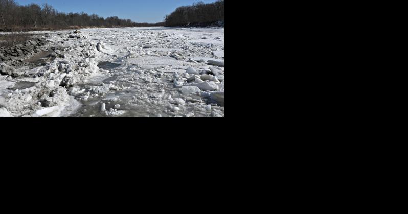 Focus on History: Ice skating on the Erie Canal at Amsterdam - Vimarsana News