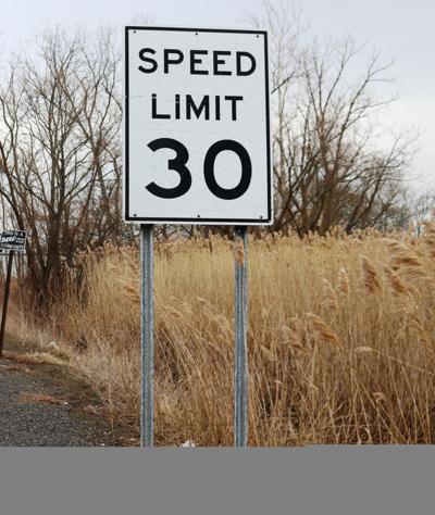 City officials eye lower speed limit