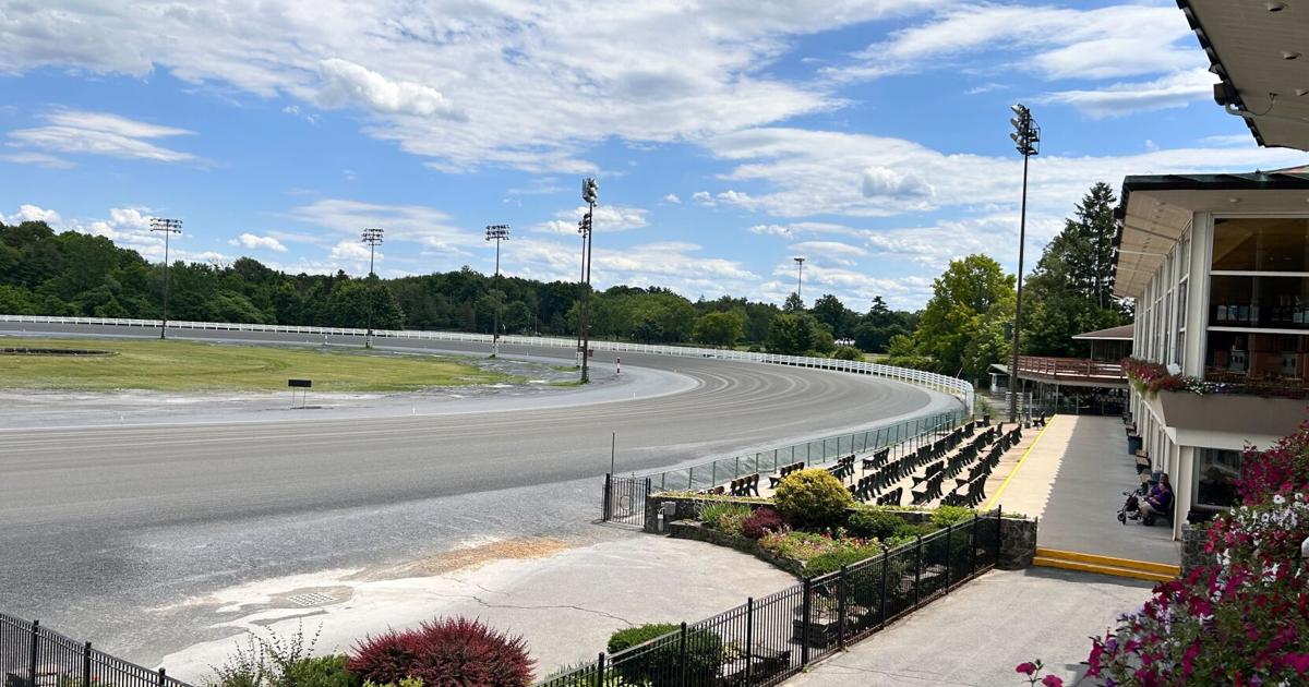 Memorial service set for horses killed in harness track barn fire