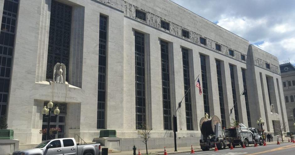 Schenectady man pleads guilty to illegally possessing loaded firearm ...