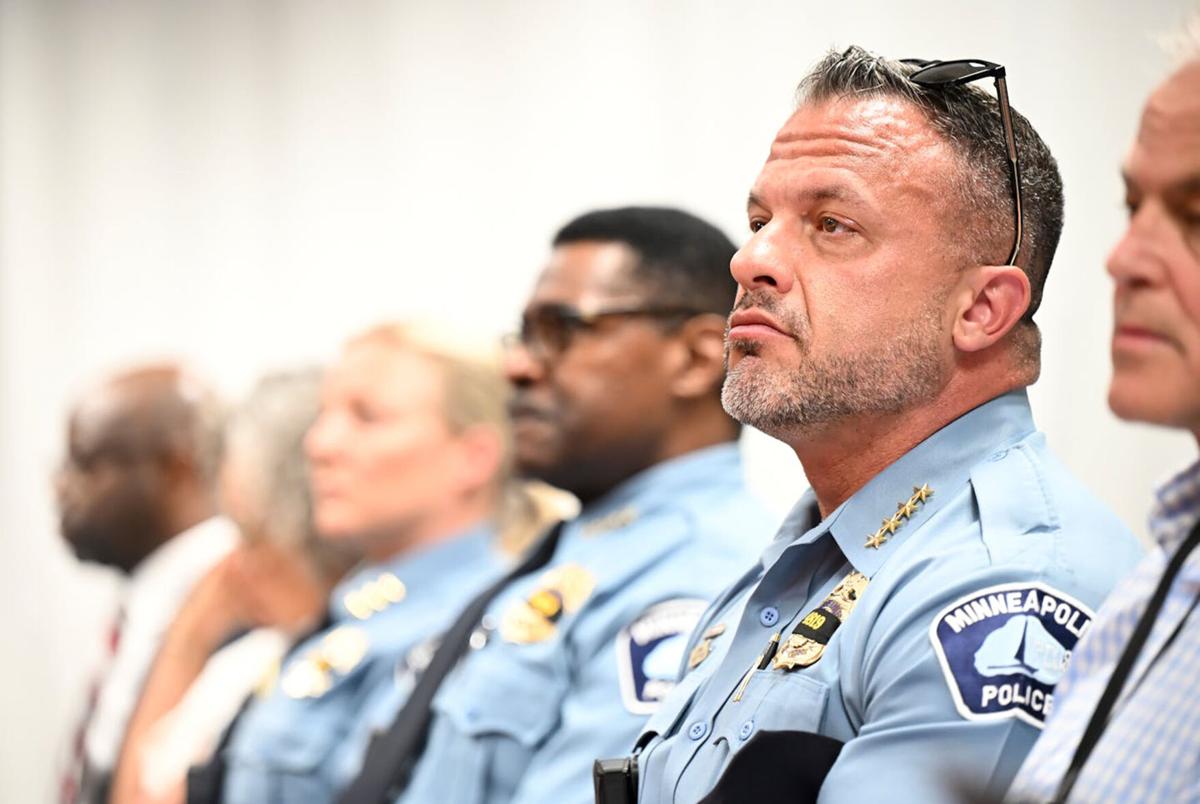 Minneapolis police chief shakes up leadership, creates Major ...