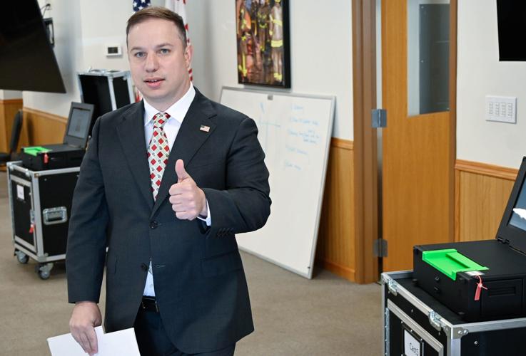 DEC not investigating Gendebien, refuting Constantino | Political ...