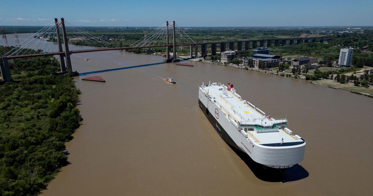 La rivalidad entre Estados Unidos y China queda al descubierto por un contrato para profundizar un río argentino