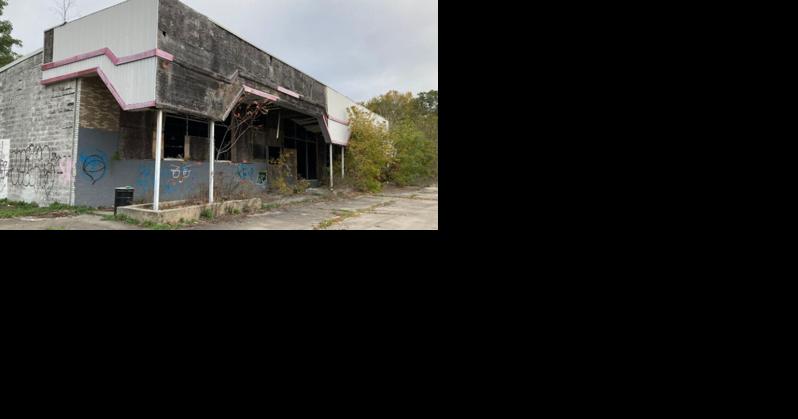 Five Corners strip mall demolition delayed in Amsterdam - Vimarsana News