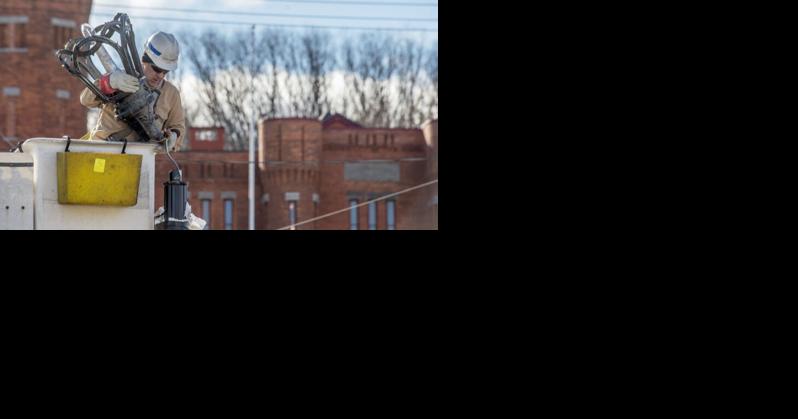 Amsterdam LED streetlight project continues with delays | therecorder - Vimarsana News