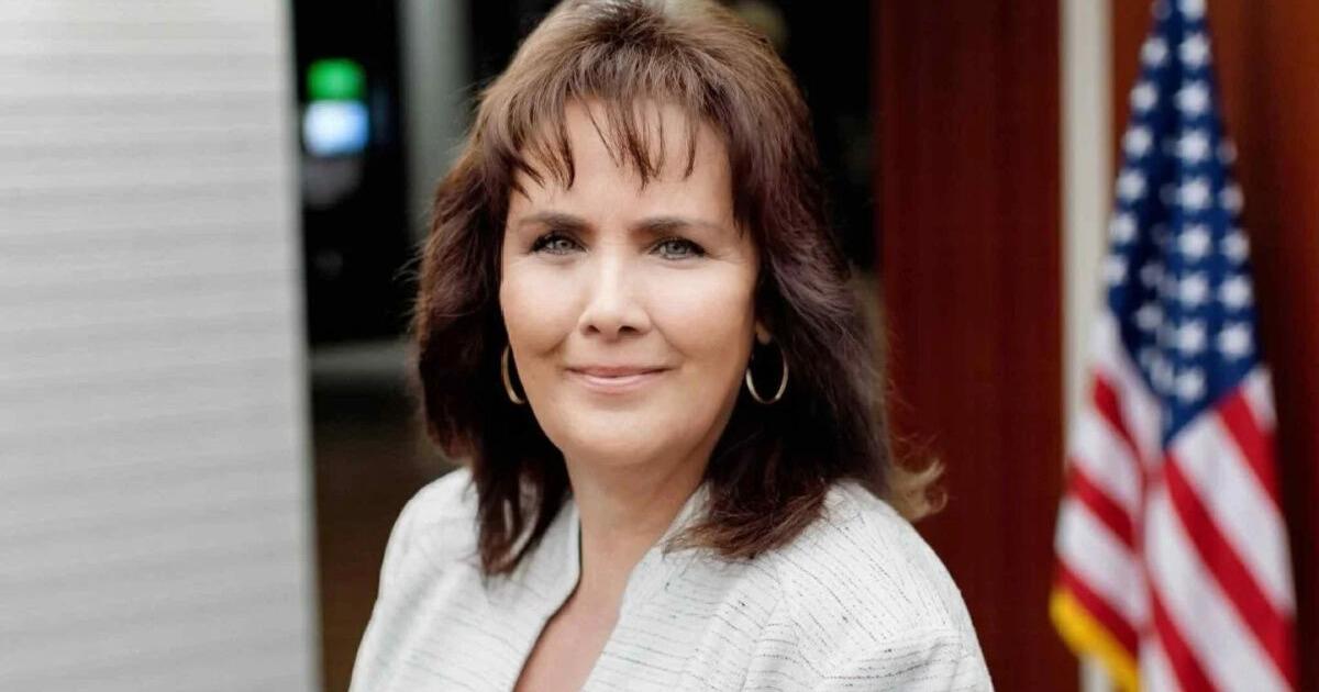 Cairo elects Bogins as supervisor, first female in post | Politics ...