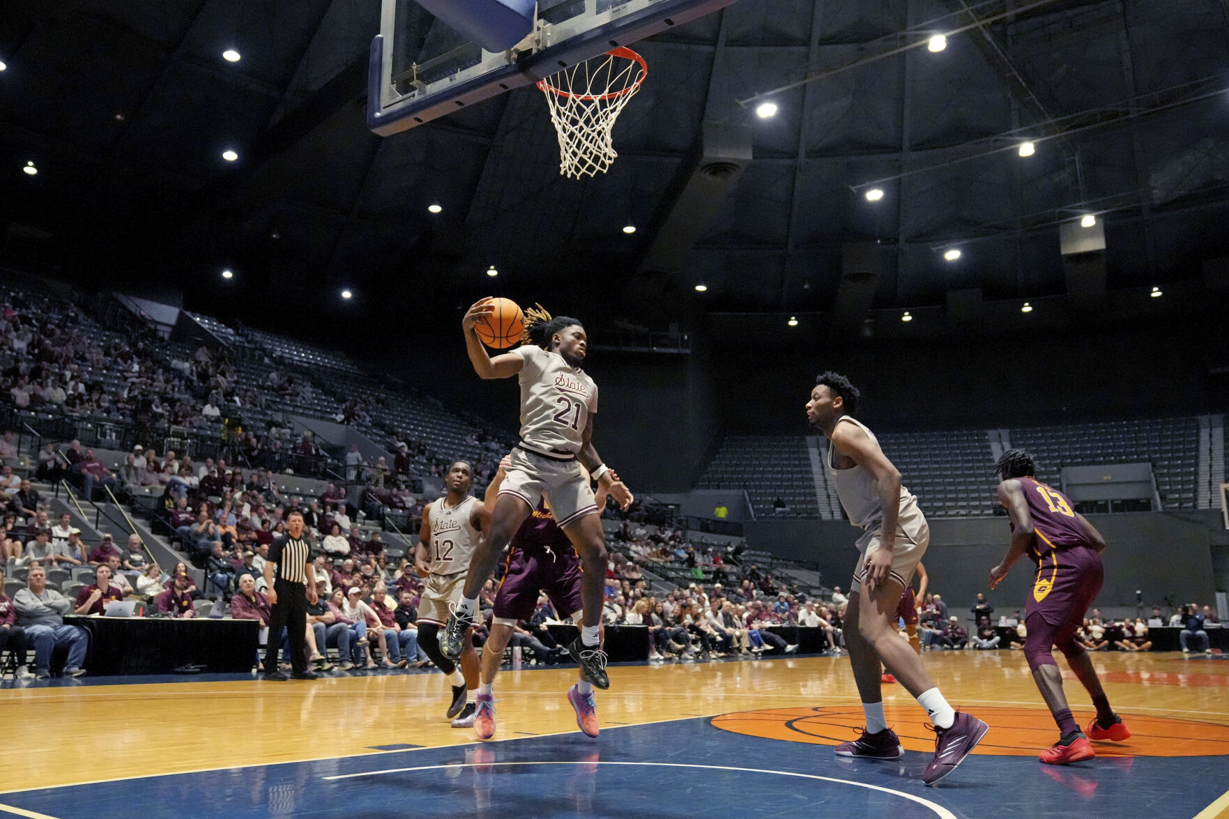 Claudell Harris Jr., Michael Nwoko Help Mississippi State Post 83-59 ...