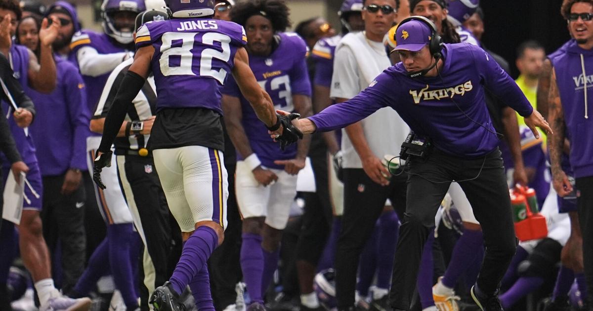 Vikings WR Jeshaun Jones gets a 3-game suspension for violating the NFL's substance abuse policy Minnesota Vikings wide receiver Jeshaun Jones was issued a three-game suspension by the NFL for violating the league's substances of abuse policy AP Aug 25, 2026 37 mins ago