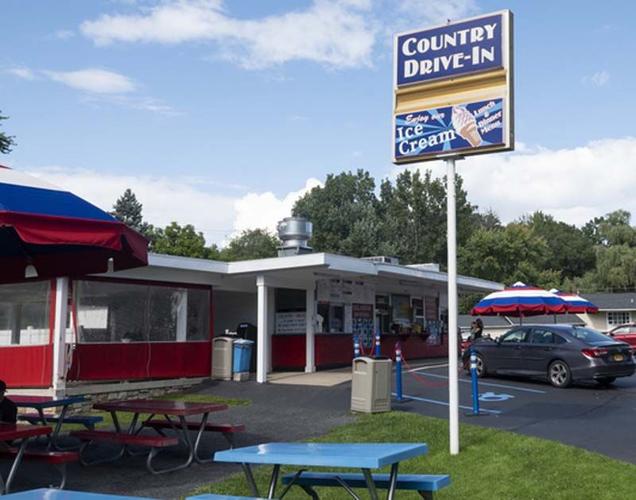 Country DriveIn in Halfmoon, a look around Images (10 photos
