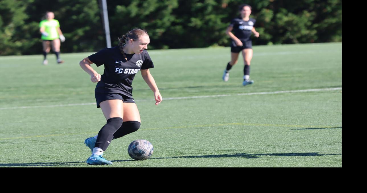 GIRLS' SOCCER Galuski, Mullin commit to Big Ten colleges for soccer future