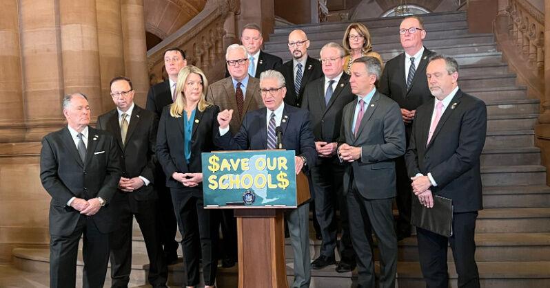 Republicans push back on Hochul's proposed school aid cuts | Local News - Vimarsana News