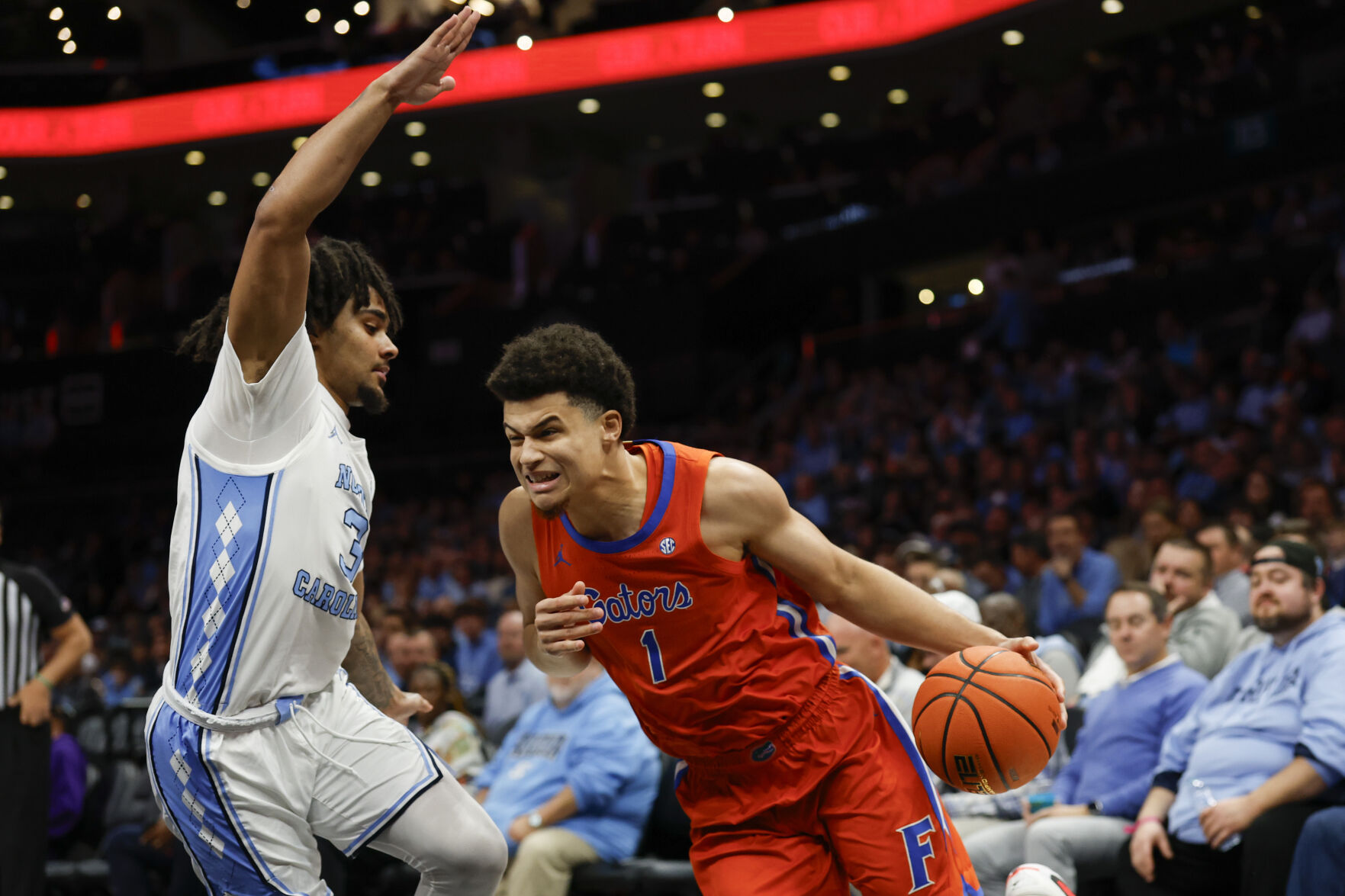 Will Richard Scores 22 Points, No. 7 Florida Holds Off UNC Rally To ...