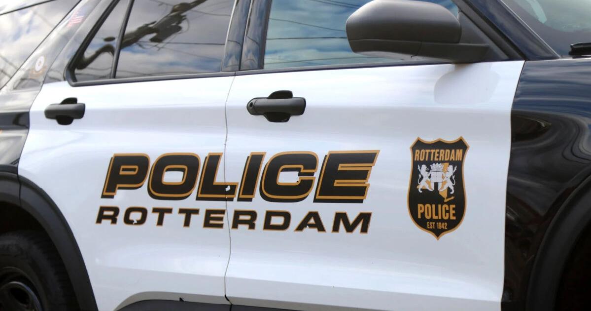 Man charged with having stolen handgun in Rotterdam