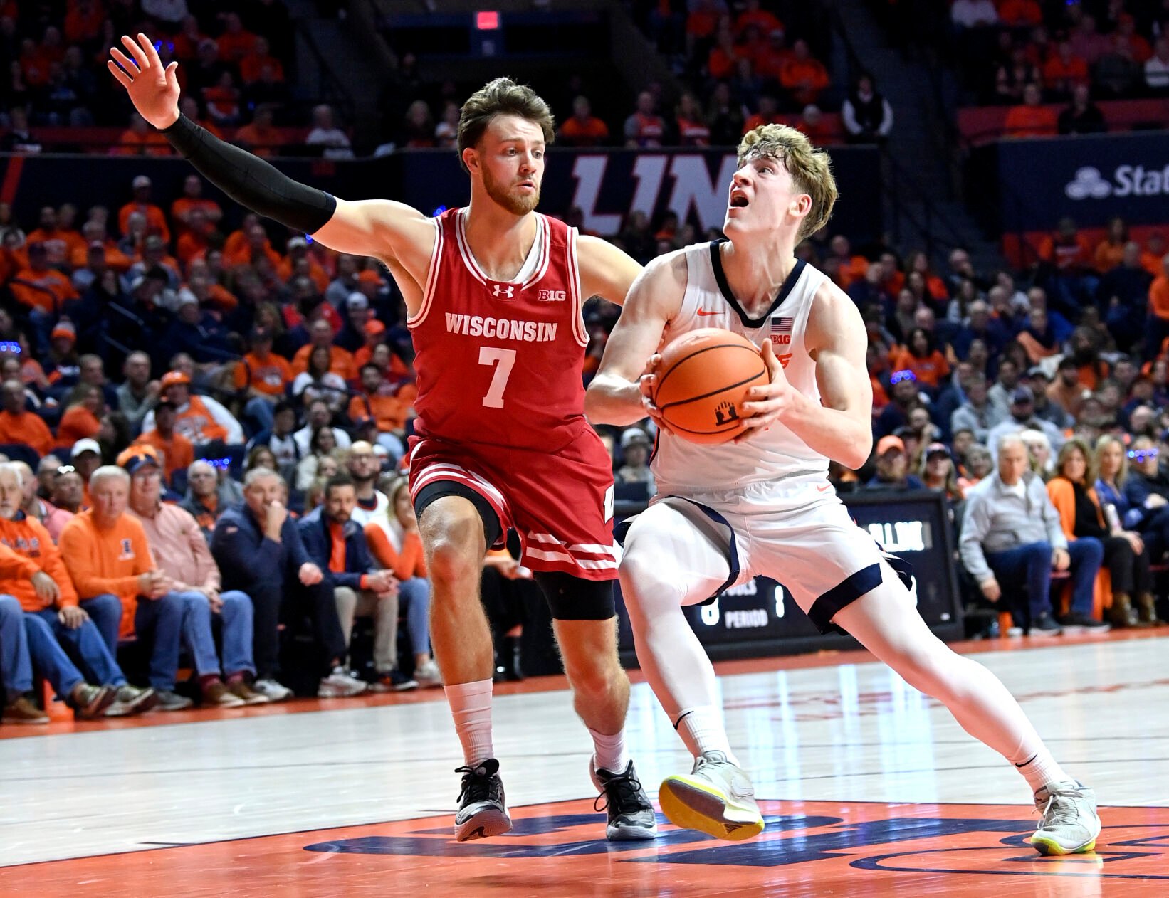 Kasparas Jakucionis Scores 24 Points And Tre White Has 23 As Illinois ...