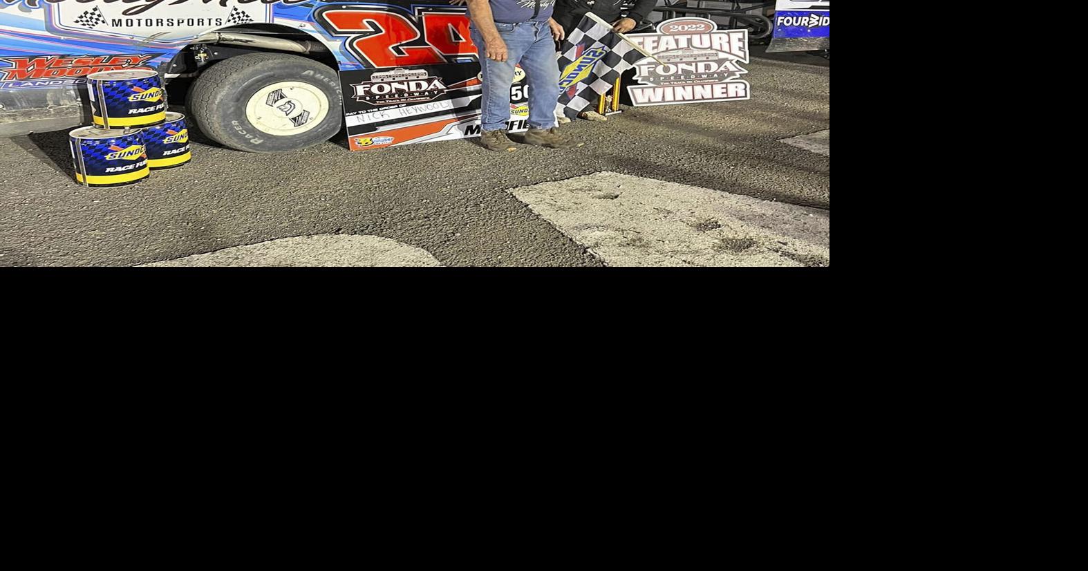 Heywood drives the Moody Mile Motorsports Modified to Victory Lane ...