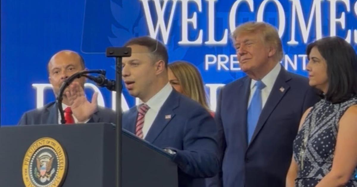 Constantino rallies with Trump; trails Gendebien in NY-21 poll