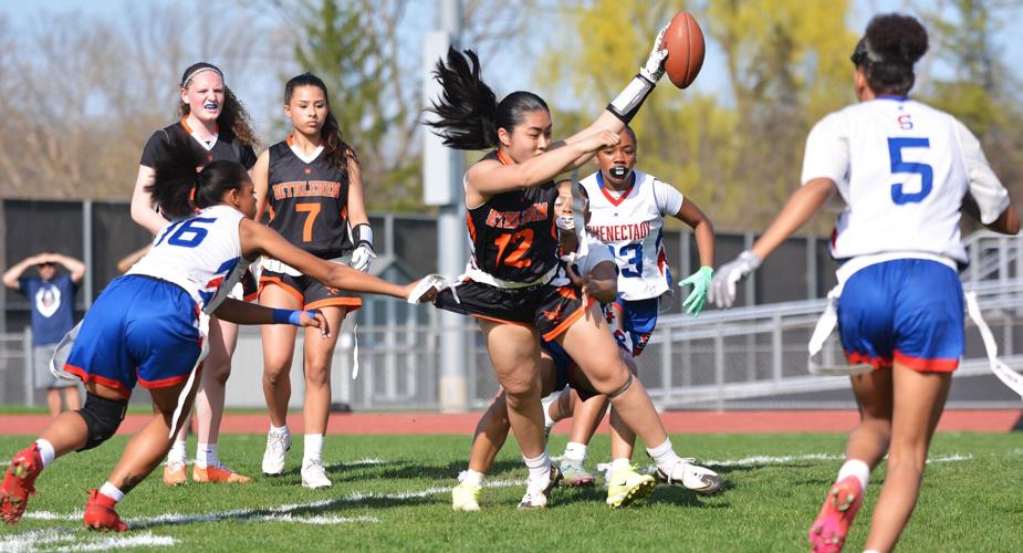 Schenectady girls’ flag football marks new era of competition | Sports ...
