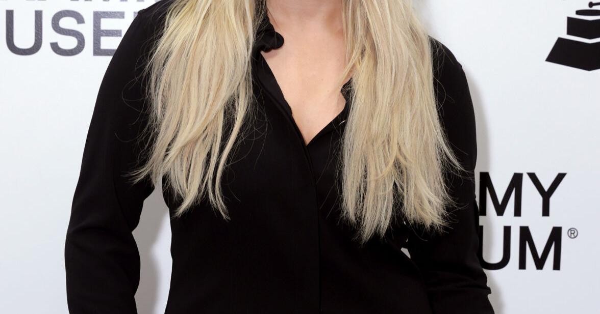 Renee Rapp Back In her sophomore era, Reneé Rapp is back and bitier than ever | Tribune ...