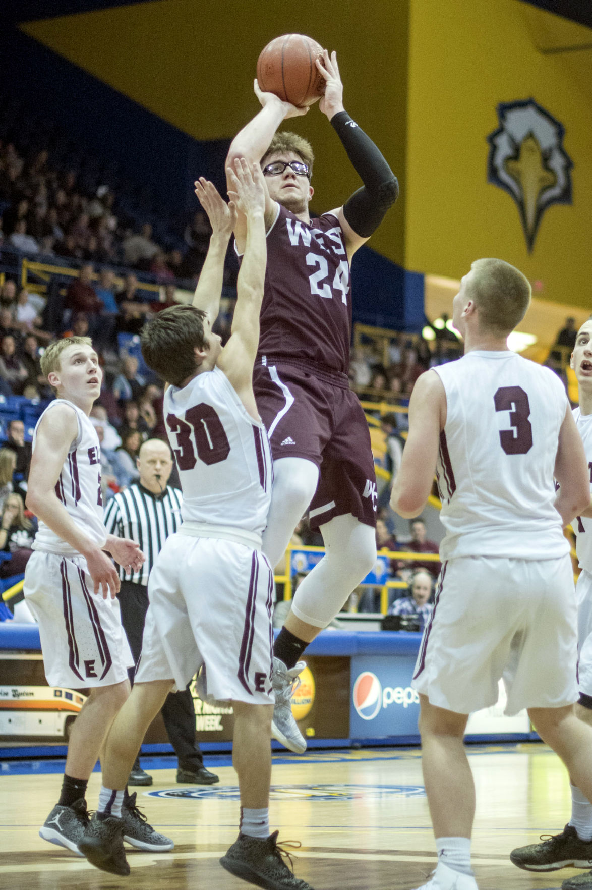 16th Region Boys Championship Elliott County v West Carter