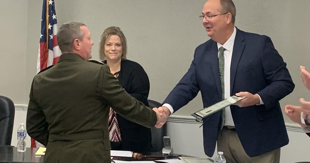 Greenup Fiscal recognizes Lt. Col. Reed | News | dailyindependent.com