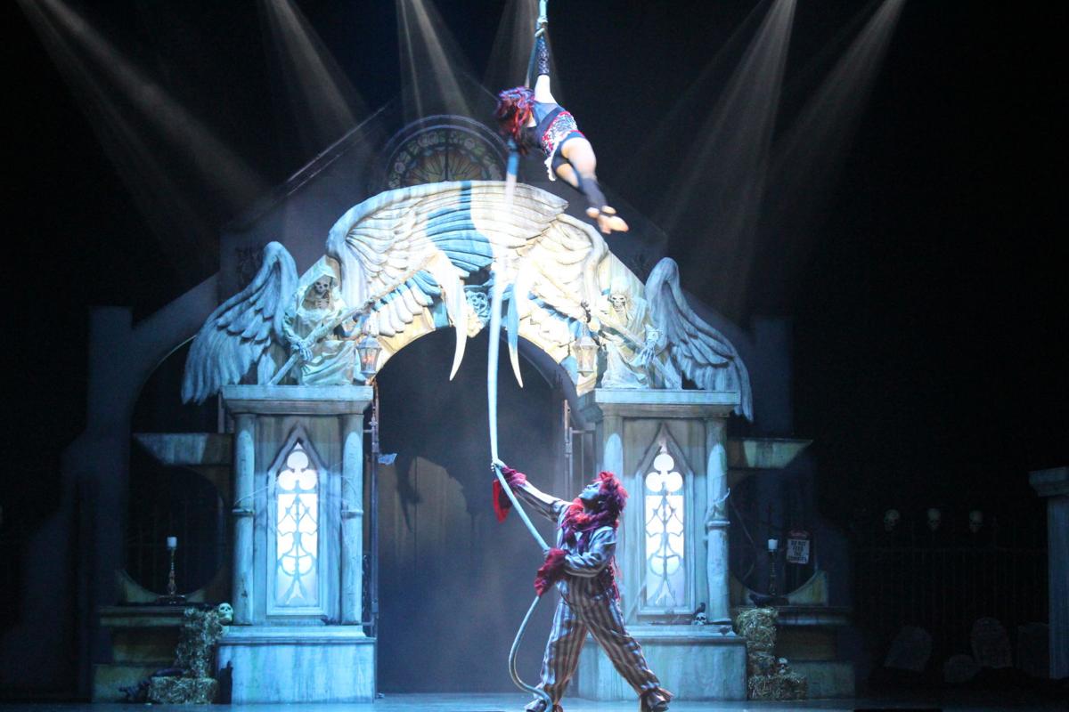 Rope performer