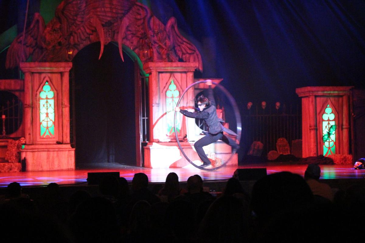 Dark performer