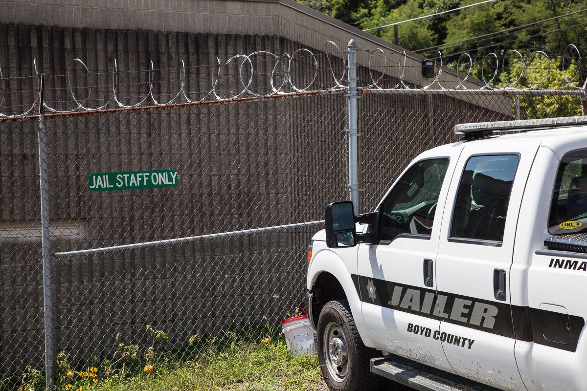 Inmates on the run have history of violence News