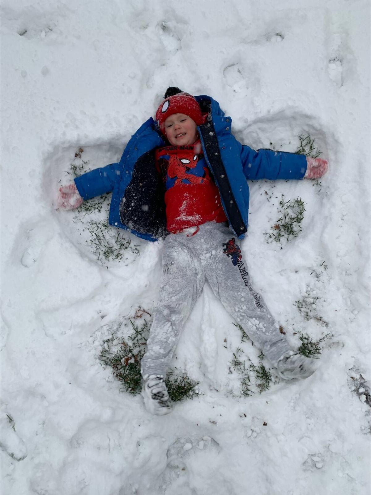 0108kidssnow10.jpeg