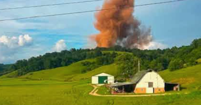 Gas leak forces evacuation in Boyd Co.