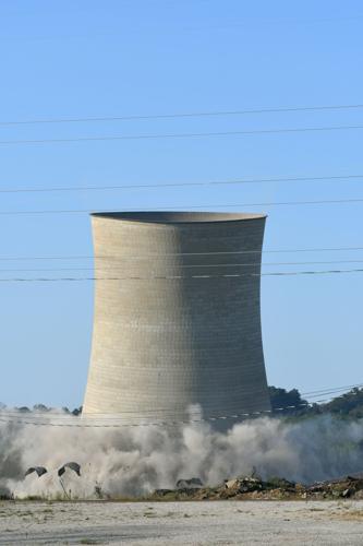 Kentucky Power implodes Big Sandy Unit 2 cooling tower, Local News