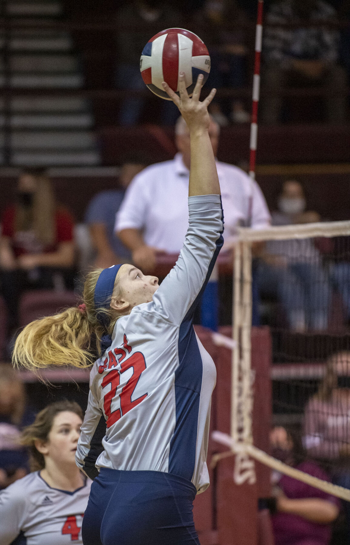West In Beast Mode Lady Comets Top East Carter In Sweep Sports Dailyindependent Com