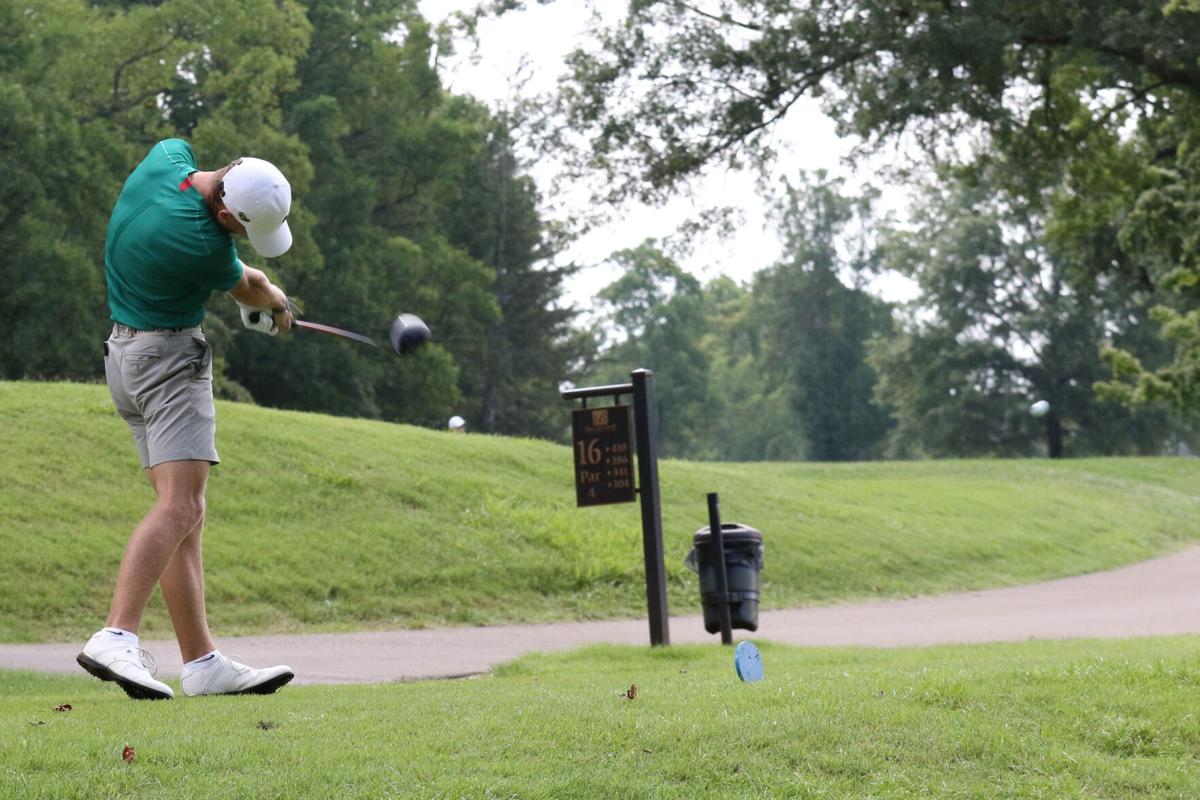 0805 golf-3.jpg