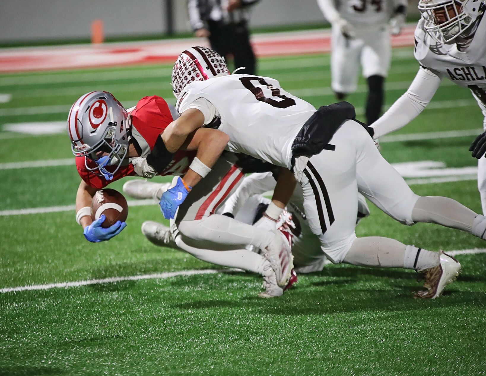 Class 4A quarterfinal: Redhounds run away with region title: Elam ...