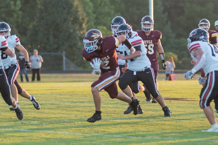 Grayson Kiser Delivering a defensive win: Red Devils hold off Hornets with big second ...
