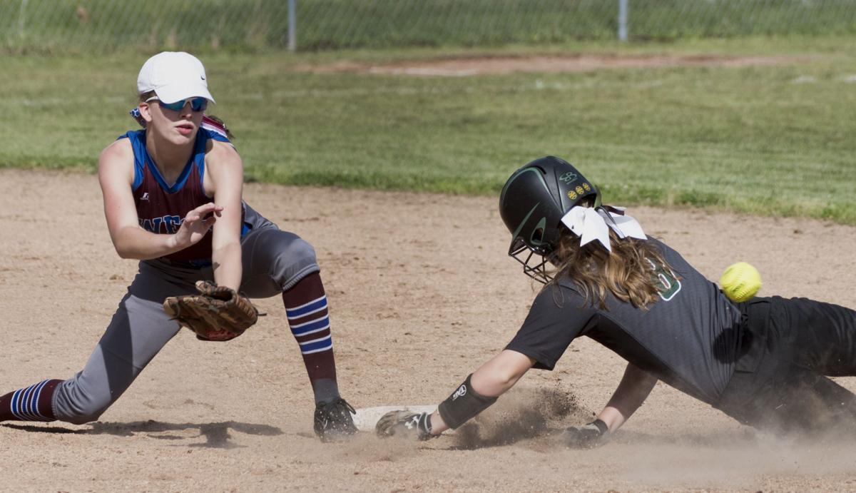 62nd District Softball Preview All Eyes On East But Don T Forget Others Sports Dailyindependent Com
