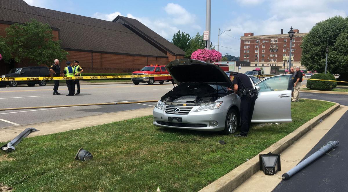 Police chase car thief before 3vehicle crash News