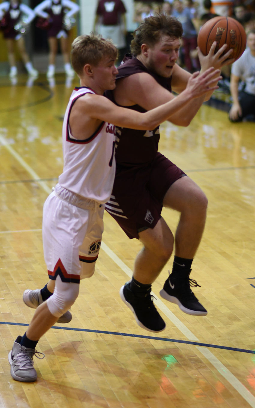 West Carter at East Carter