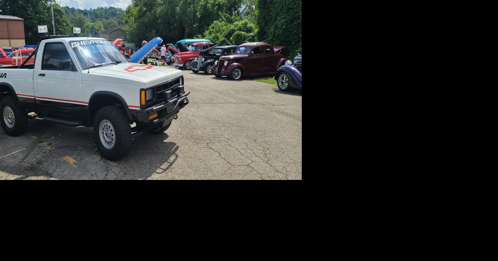 Classic cars at Coal Grove Nazarene