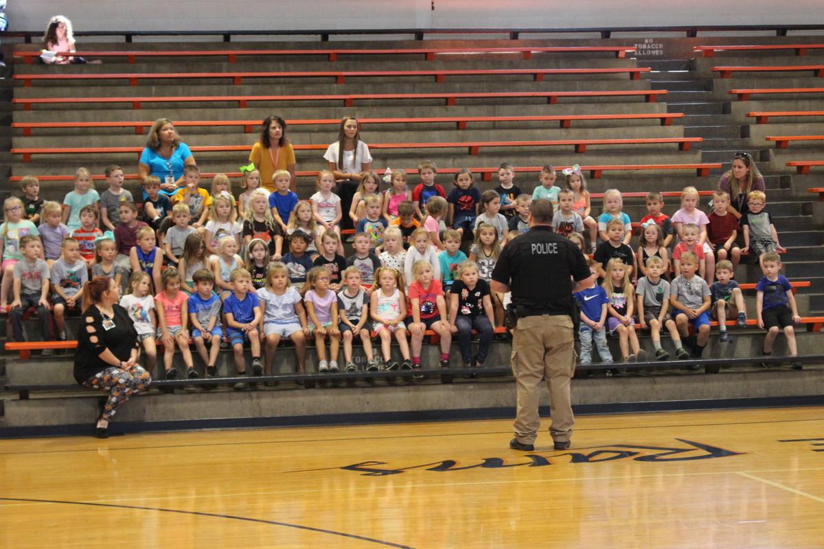 Officer Jeff Hambrick and kids