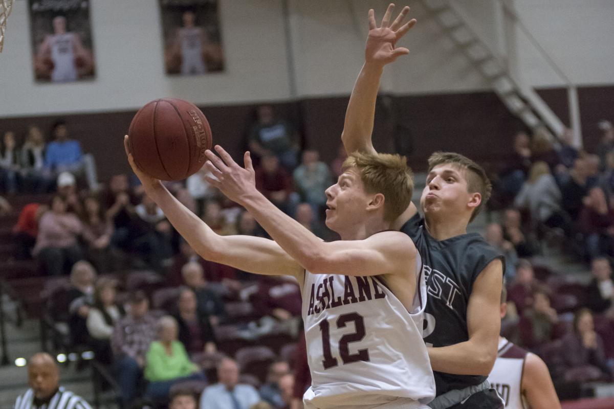 Sold On Sellars Freshman Sparks Tomcats In 66 33 Drubbing Of