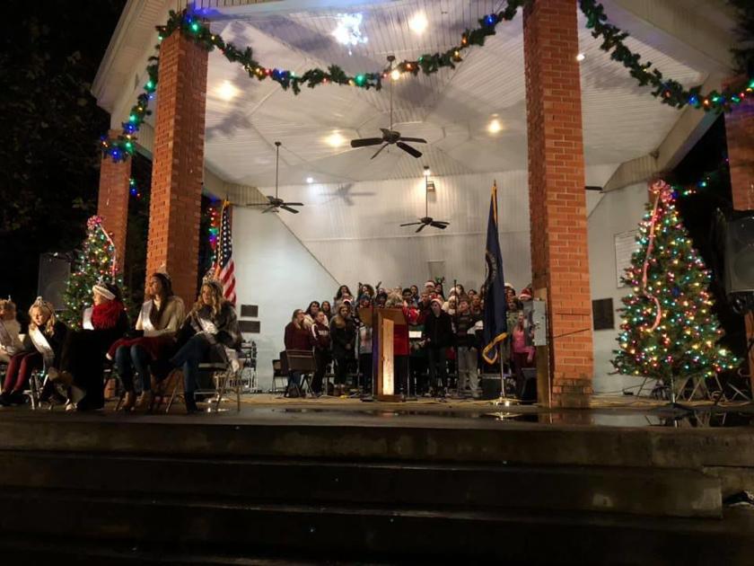 Ashland Lights Up For The Holidays News Dailyindependent Com