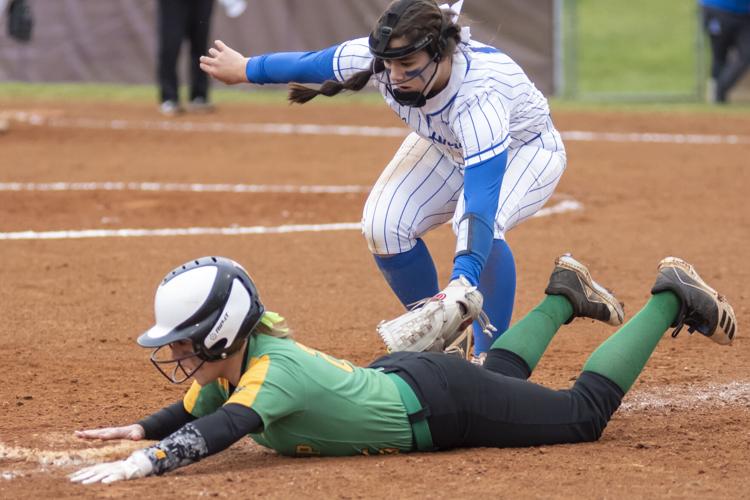 Good Things Come in Threes: Louisa-Muscatine Girls Softball Wins