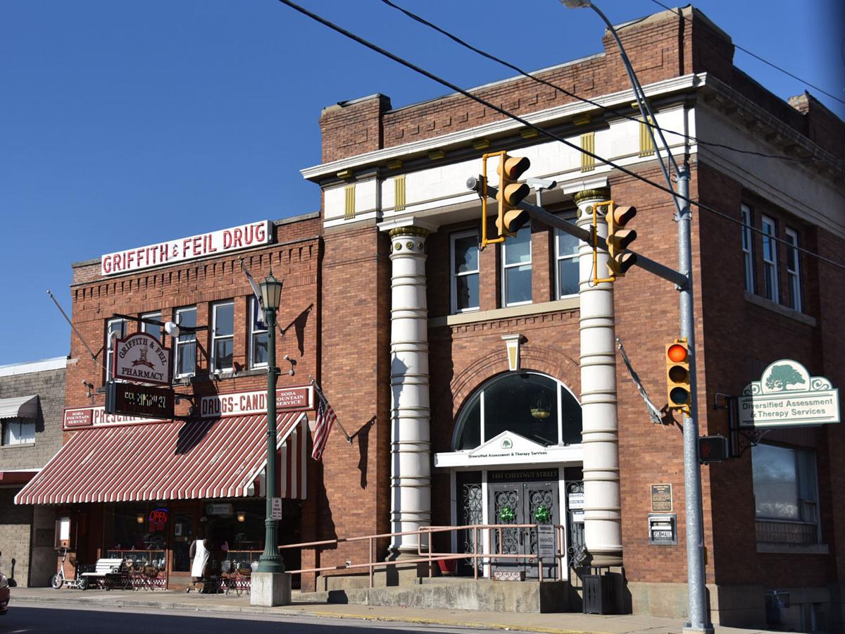 Sleeves rolled up, ready to work Kenova submits entry to HGTV News