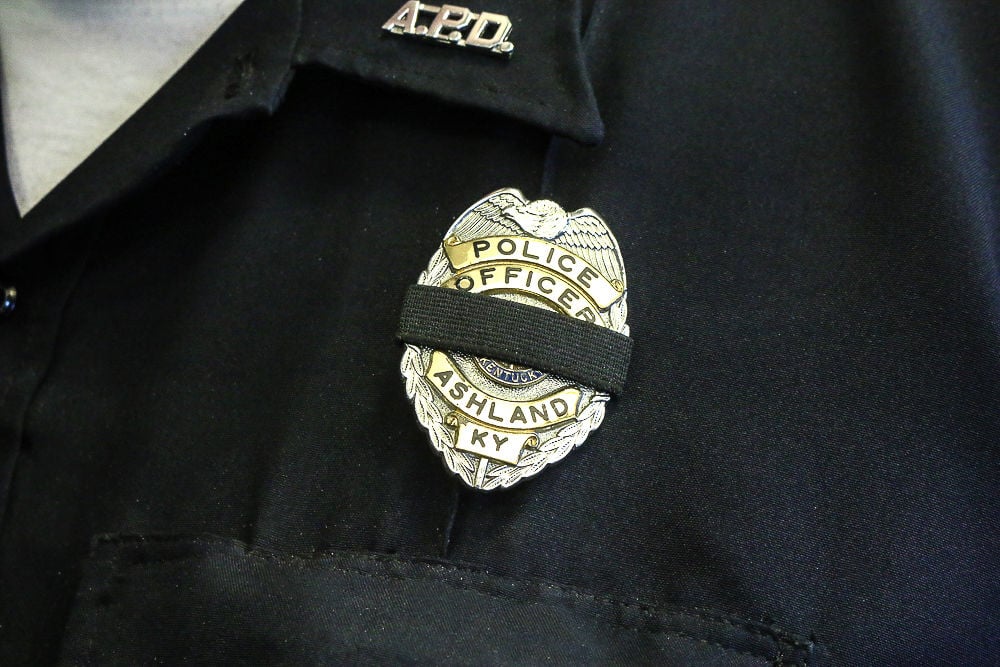 Ashland Police, Boyd Sheriff's Department Mourn Deaths Of Dallas Police 