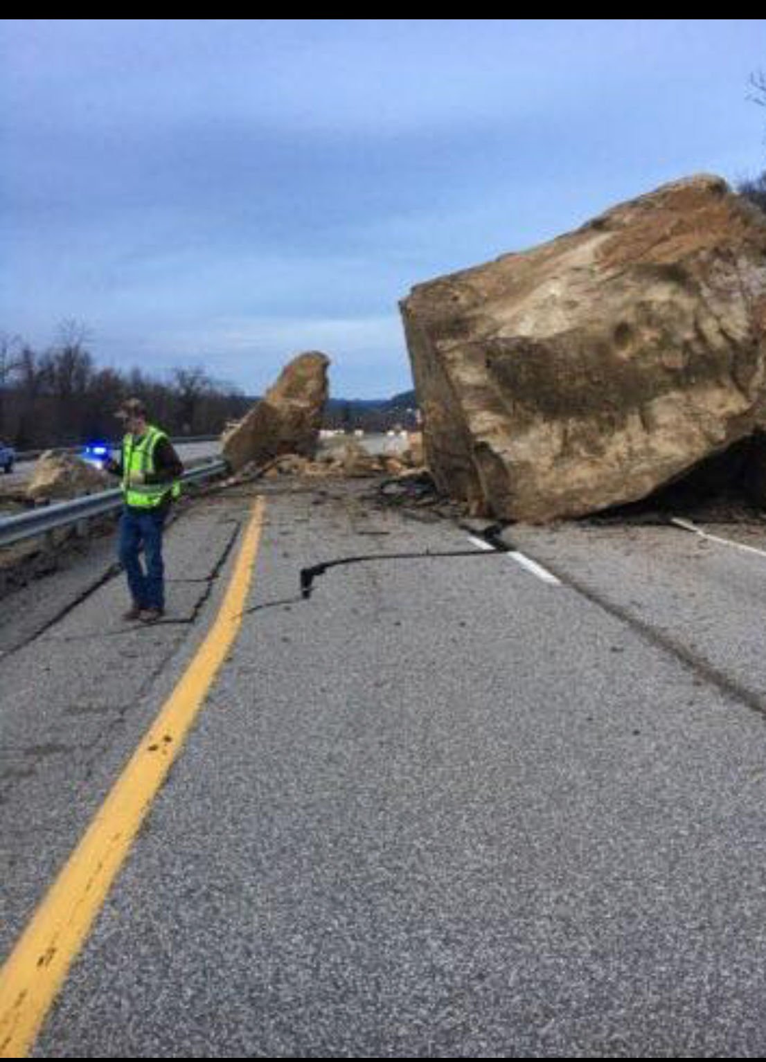 Rock slide causes road closure on S.R. 7 West News