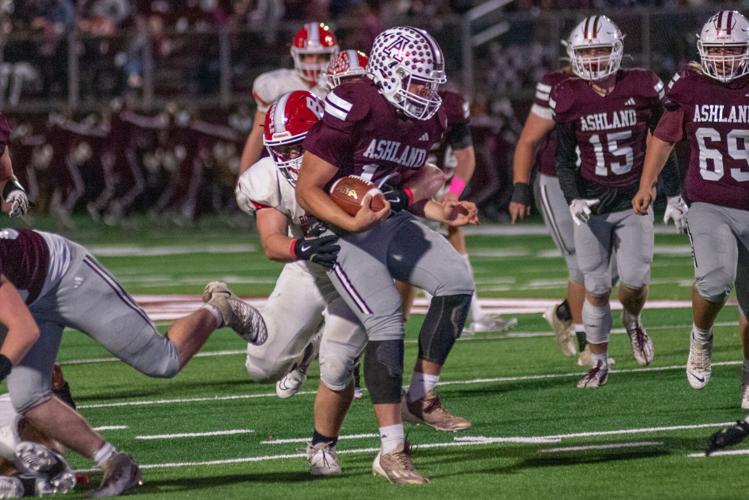 No grey area in Tomcats' game: Ashland turns away Lions for 21st ...