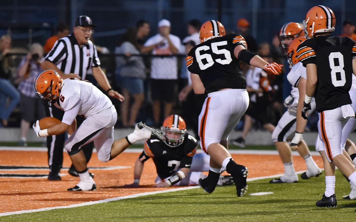 Pirates Pulverize Ironton 48 3 Sports Dailyindependent Com
