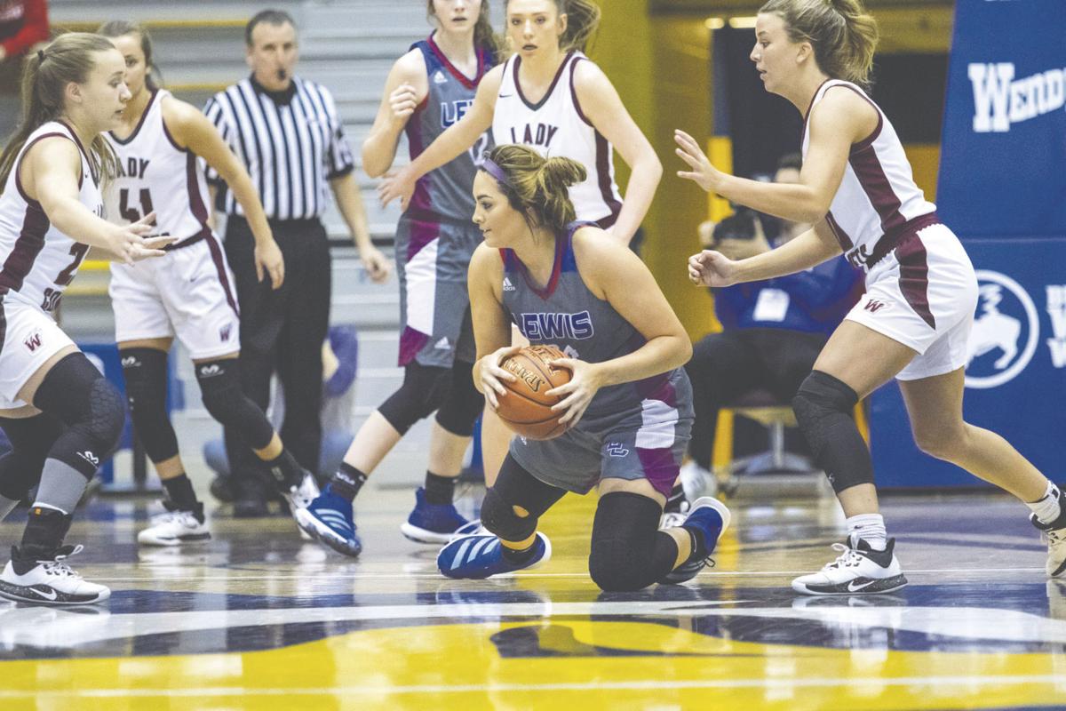 West Carter v Lewis Co. Girls