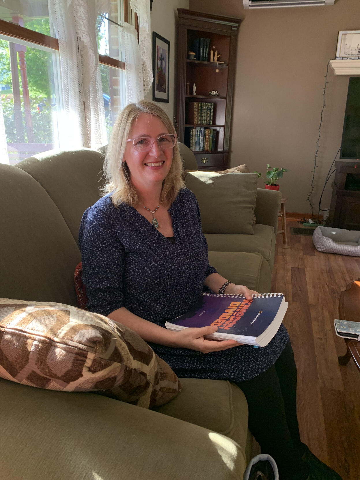 International Bible study opens world of denominations to Winfield